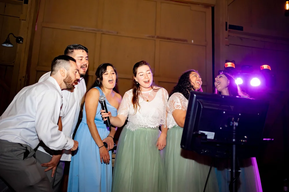 camarillo-ranch-wedding-karaoke-5