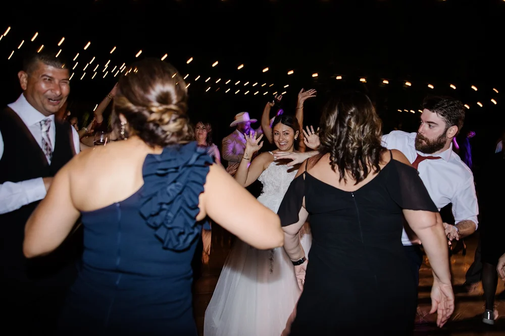 Walnut Grove wedding bride dancing